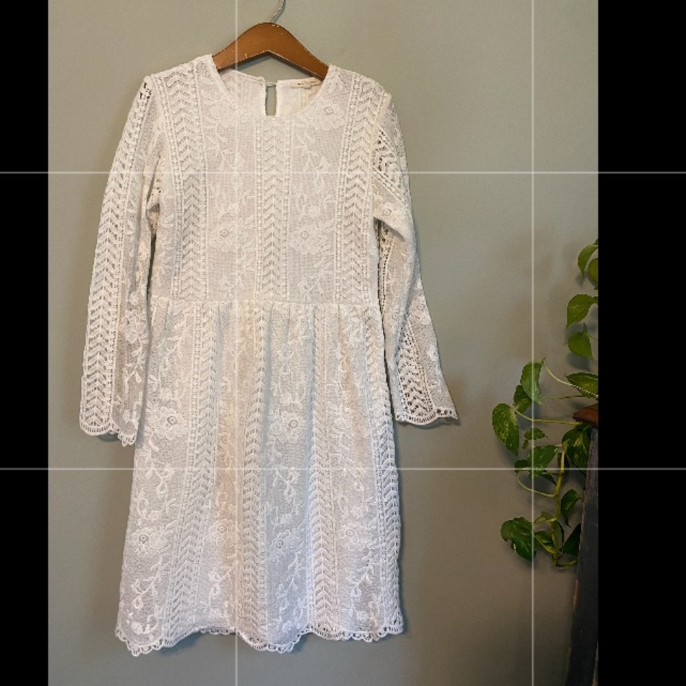 Delicate White Lace Dress